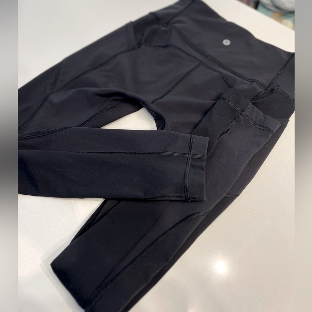 Lululemon women’s black leggings